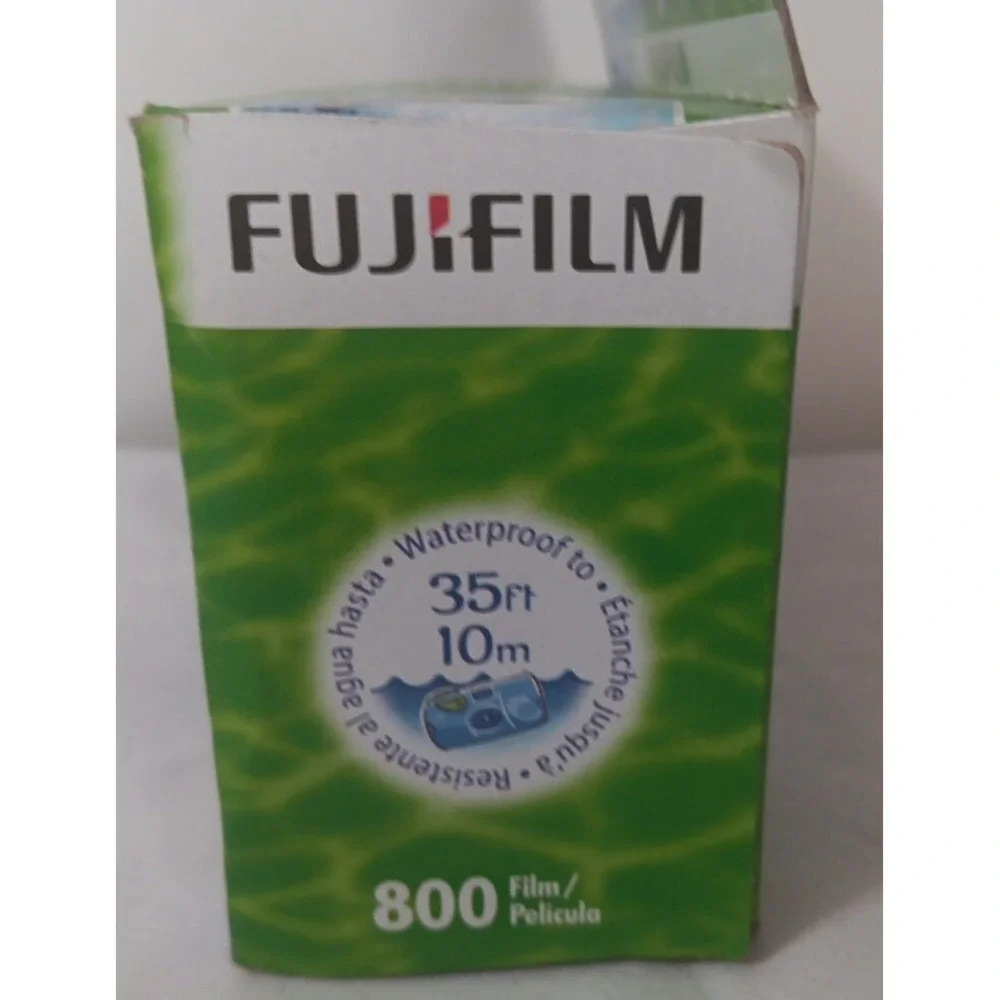 FujiFilm Quick‎ Snap Camera Waterproof One Time Use 27 Exposure 800 Film READ